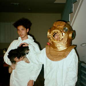 女生第一次Av免费
